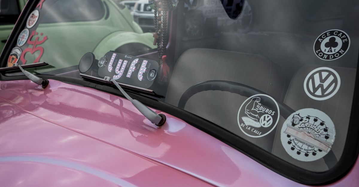 Building a Professional Aesthetic with Custom Vehicle Signage