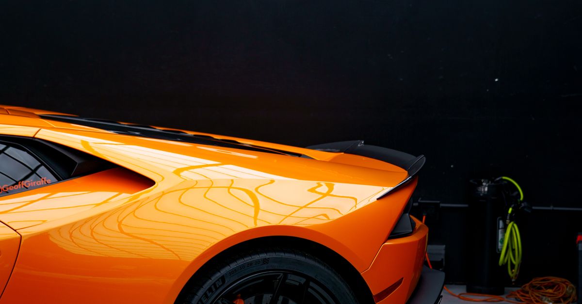 Reaching Your Audience Anytime with Vehicle Signage