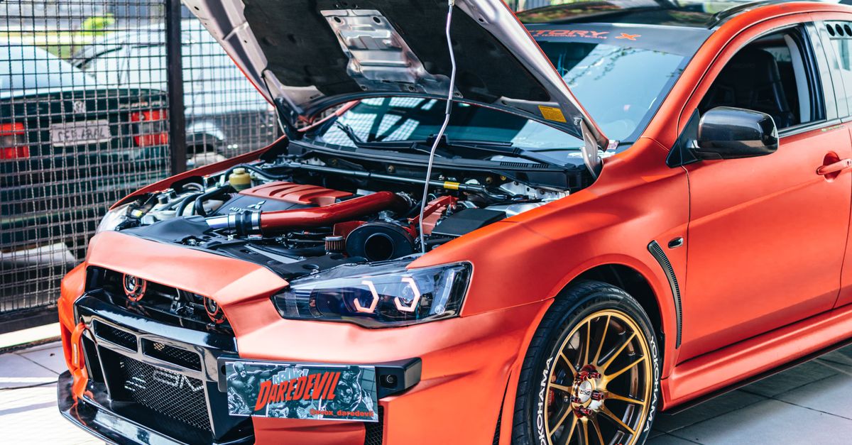 Understanding the Safety Risks of Non-Compliance in Vehicle Advertising